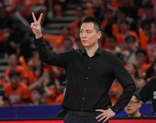 罗马诺:纽卡接近签下阿贾克斯18岁中场斯图尔,总价超2500万欧