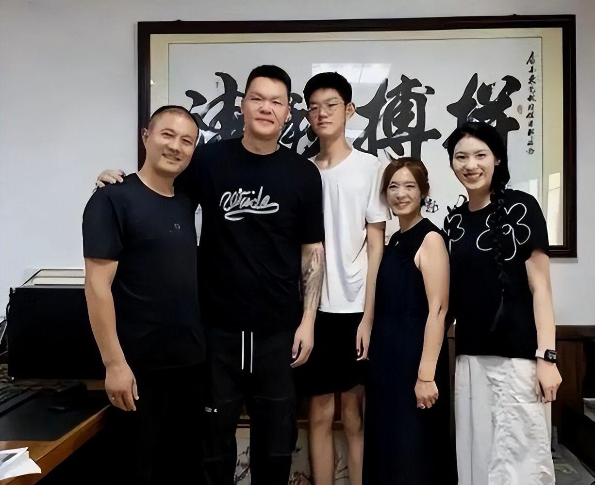 阿森纳球迷对切尔西标王说应加盟豪门周五豪门拜仁有央视CCTV直播前北京国安外援金玟哉依然在球队效力